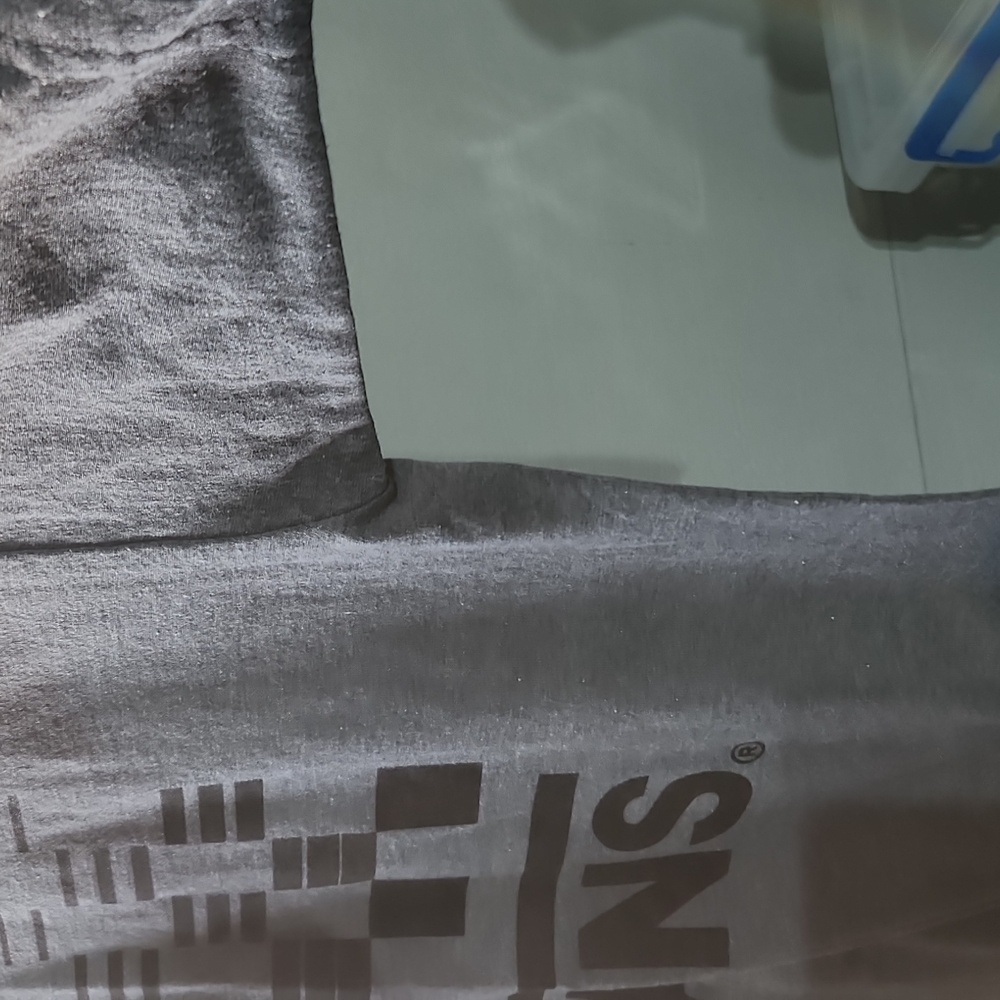 Vans tshirt - Picture 4 of 5